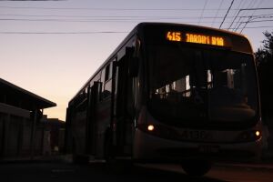 Mãe agradece por motorista de ônibus garantir a segurança da filha na volta para casa