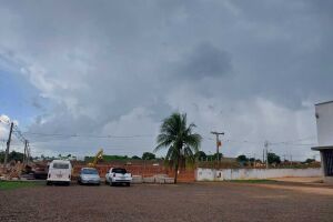 Tempo já indica possível chuva vindo por aí