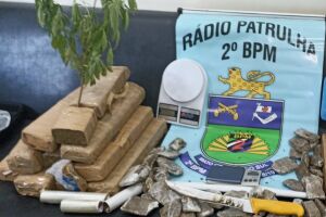 PM encontra casa recheada com drogas e encerra comércio caseiro em Três Lagoas