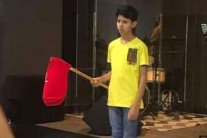 Garoto tinha 12 anos e morreu a caminho do hospital 