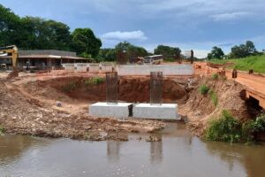 A pavimenta&ccedil;&atilde;o da MS-320 promete integrar toda uma regi&atilde;o produtora de florestas plantadas