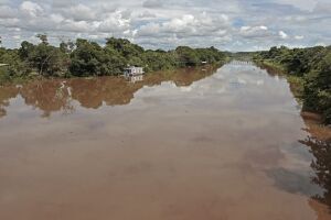 Imasul emite alerta para situação de emergência do nível do Rio Miranda em Bonito