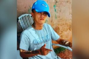 Jovem executado morreu na casa do vizinho nas Moreninhas (vídeo)