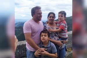 Família morreu na manhã desta quinta em acidente