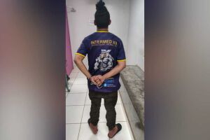 Acusado de agredir mulher é preso no Santa Emília