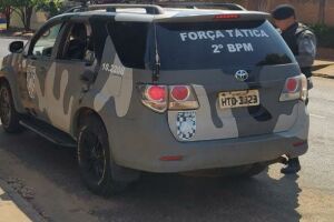 Por usar short curto, homem é agredido com barro de ferro e facão em Três Lagoas