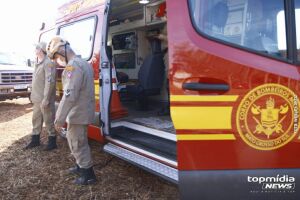 Rapaz é espancado por fazer xixi atrás de banheiro químico da Afonso Pena