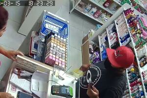 Testemunha correu atrás da autora e fez ela entregar R$ 300