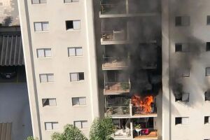 Mulher que pulou de prédio para fugir de incêndio morre em SP