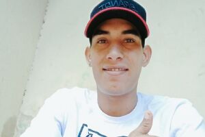Gerson segue internado em estado grave