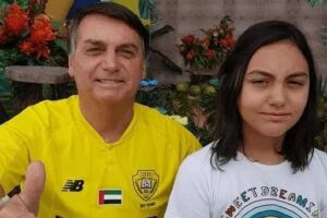 Bolsonaro e a filha Laura