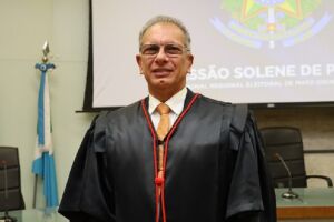 Desembargador Carlos Eduardo Contar é empossado como membro efetivo do TRE-MS