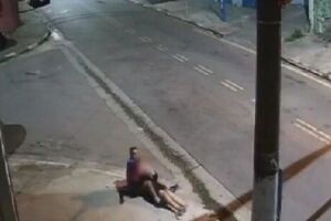 Mulher foi salva pela Bíblia