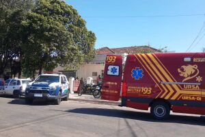 Mãe de aluno esfaqueada na porta da escola recebe alta em Campo Grande