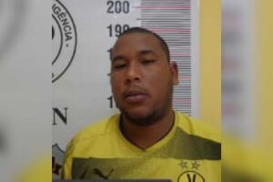 Rapaz não resistiu aos ferimentos e morreu no local