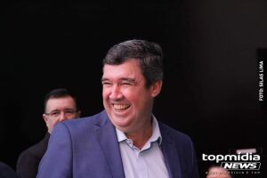 Governador vai a Brasília discutir reforma tributária e ferrovia Malha Oeste