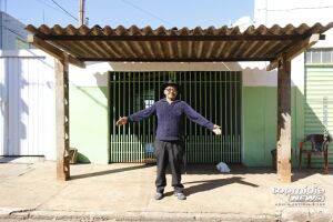 'Seo' José Ailton deu um show de simpatia ao contar a história do ponto de ônibus