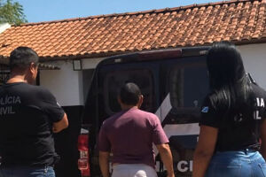 Idoso é preso acusado de estuprar enteada de 13 anos em Corumbá 