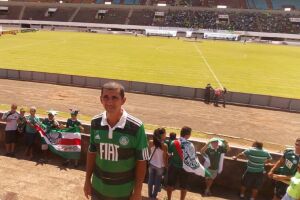 Sebastião dedicou a vida à escolinha de futebol 