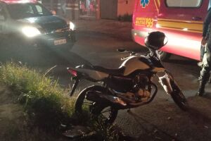 Motociclista atropela cachorro e fica ferido em Nova Andradina