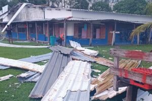 Escola para 60 crianças sofreu danos sérios 
