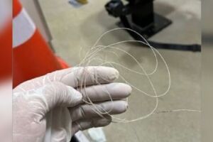 Cerol em linha de pipa feriu motociclista 