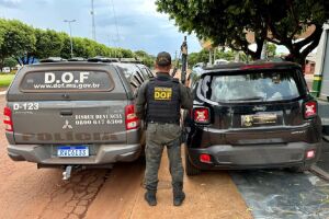 Veículo roubado em Santa Catarina é apreendido com adolescente de MS