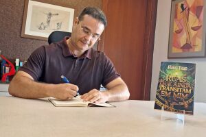 Fábio Trad anuncia lançamento de livro de contos e crônicas nesta quinta