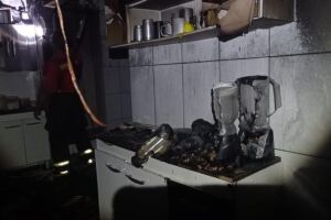 Família pula muro para se salvar de incêndio em Bataguassu 