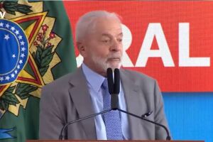 Lula visitar&aacute; a instala&ccedil;&atilde;o da f&aacute;brica da JBS, na Rodovia BR-060