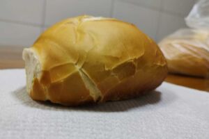 Bebê morre engasgada com pão em Dourados (vídeo)