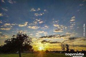 As temperaturas devem ficar mais amenas devido ao avanço do ar relativamente frio