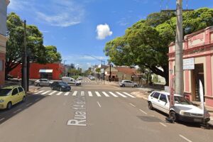 O incidente ocorreu na Rua 14 de Julho, próximo à Avenida Mato Grosso