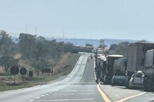 Um dia após barragem romper, BR-163 segue com fila quilométrica entre Campo Grande e Jaraguari