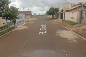 Homem é esfaqueado na cabeça durante tentativa de roubo no Residencial Oliveira