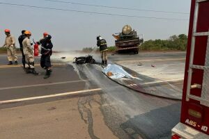 Motociclista morreu na hora 