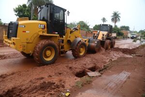 Equipes da Sisep finalizam limpeza de Campo Grande após temporal