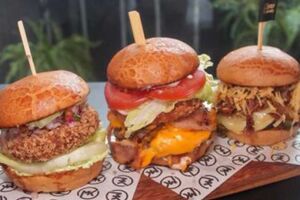 Faça do seu jeito: restaurante oferece experiência para criar o hambúrguer perfeito