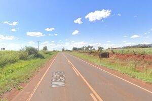 Mulher morre e dois ficam feridos em capotamento de carro em na MS-379, em Laguna Carapã