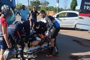 Batida entre moto e ônibus deixa motociclista ferido e com dores em Três Lagoas