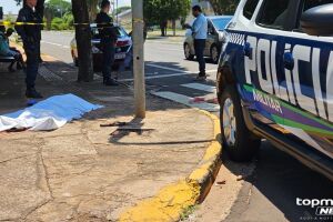 Homem é esfaqueado e morre na Avenida Costa e Silva (vídeo)