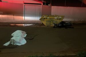 Acidente foi na Rua Tenente Gabino Soilet Soares