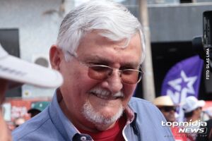NA LATA: delicado igual pata de elefante, Zeca do PT volta a ter ataque contra eleitores 