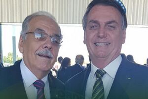 Luiz Ovando diz que Bolsonaro tem de se explicar 