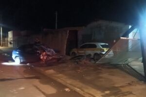 Casa ficou completamente destruída