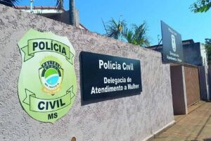 Sobrinho é preso por enforcar e agredir a tia com golpes de madeiras em Três Lagoas