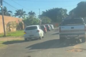 O desvio foi criado como alternativa ao bloqueio da Avenida Ernesto Geisel