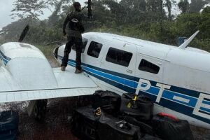 Piloto foge e abandona avião com meia tonelada de cocaína avaliada em R$ 12,5 milhões 