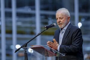 Lula sanciona Or&ccedil;amento para 2025 com aumento do sal&aacute;rio m&iacute;nimo