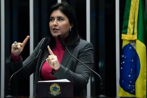 Simone também cogita voltar ao Senado 